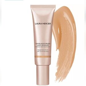 Laura Mercier Tinted Moisturizer